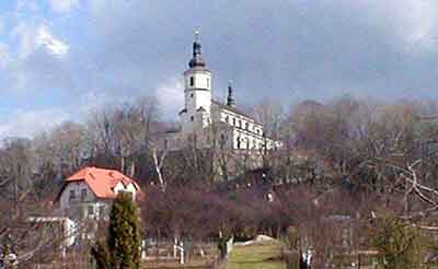 Widok ko�cio�a od zachodu