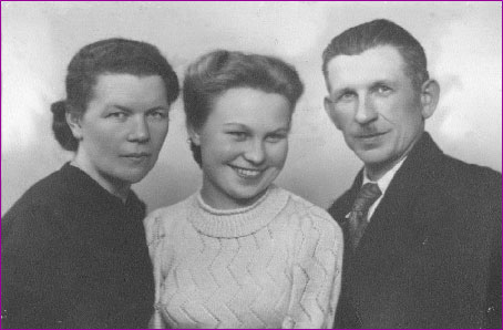 z rodzicami, 1942 r.